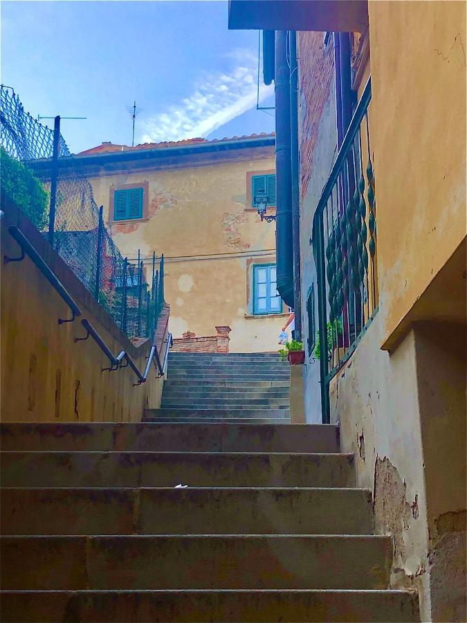 Casa Vicolo Apartment Peccioli Bagian luar foto