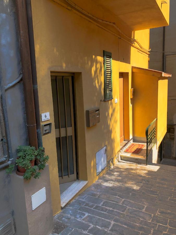 Casa Vicolo Apartment Peccioli Bagian luar foto