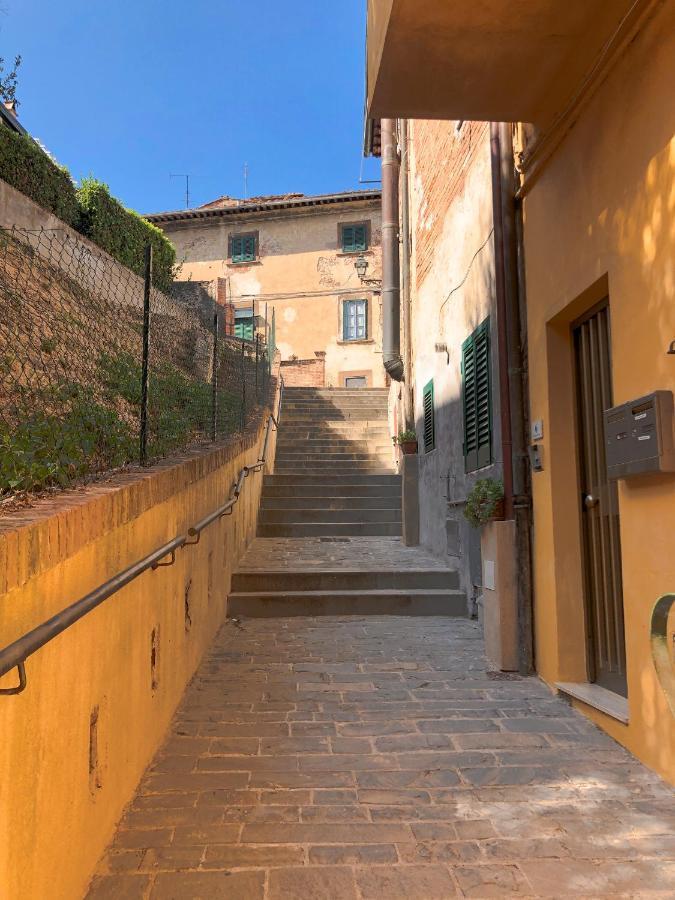 Casa Vicolo Apartment Peccioli Bagian luar foto